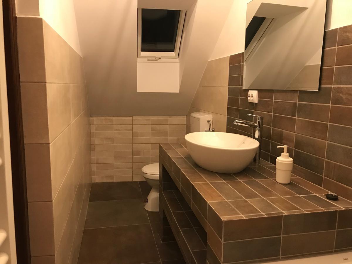 House 54 Hotel Brasov Bagian luar foto